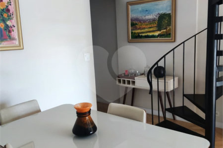 Cobertura à venda com 3 quartos, sendo 1 suíte, em Vila Gomes Cardim, São Paulo, SP