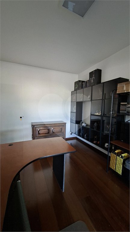 Casa à venda com 5 quartos, sendo 4 suítes, em Butantã, São Paulo, SP