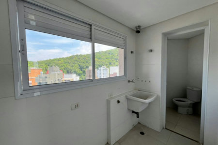 Cobertura com 3 dormitórios à venda, 270 m² por R$ 2.890.000,00 - Barra Funda - Guarujá/SP