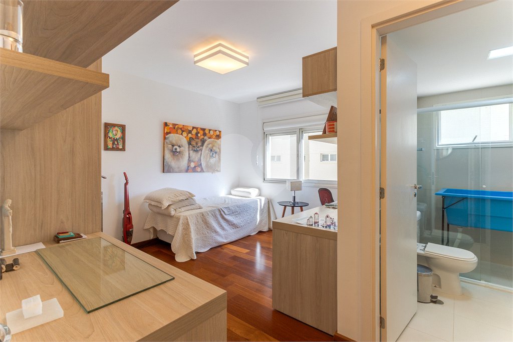 Apartamento à venda com 4 suítes em Alto da Boa Vista, São Paulo, SP