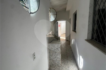 Casa à venda ou para alugar com 1 quarto em Campo Grande, Rio de Janeiro, RJ