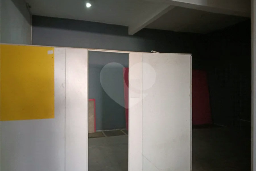 Prédio à venda em Imirim, São Paulo, SP