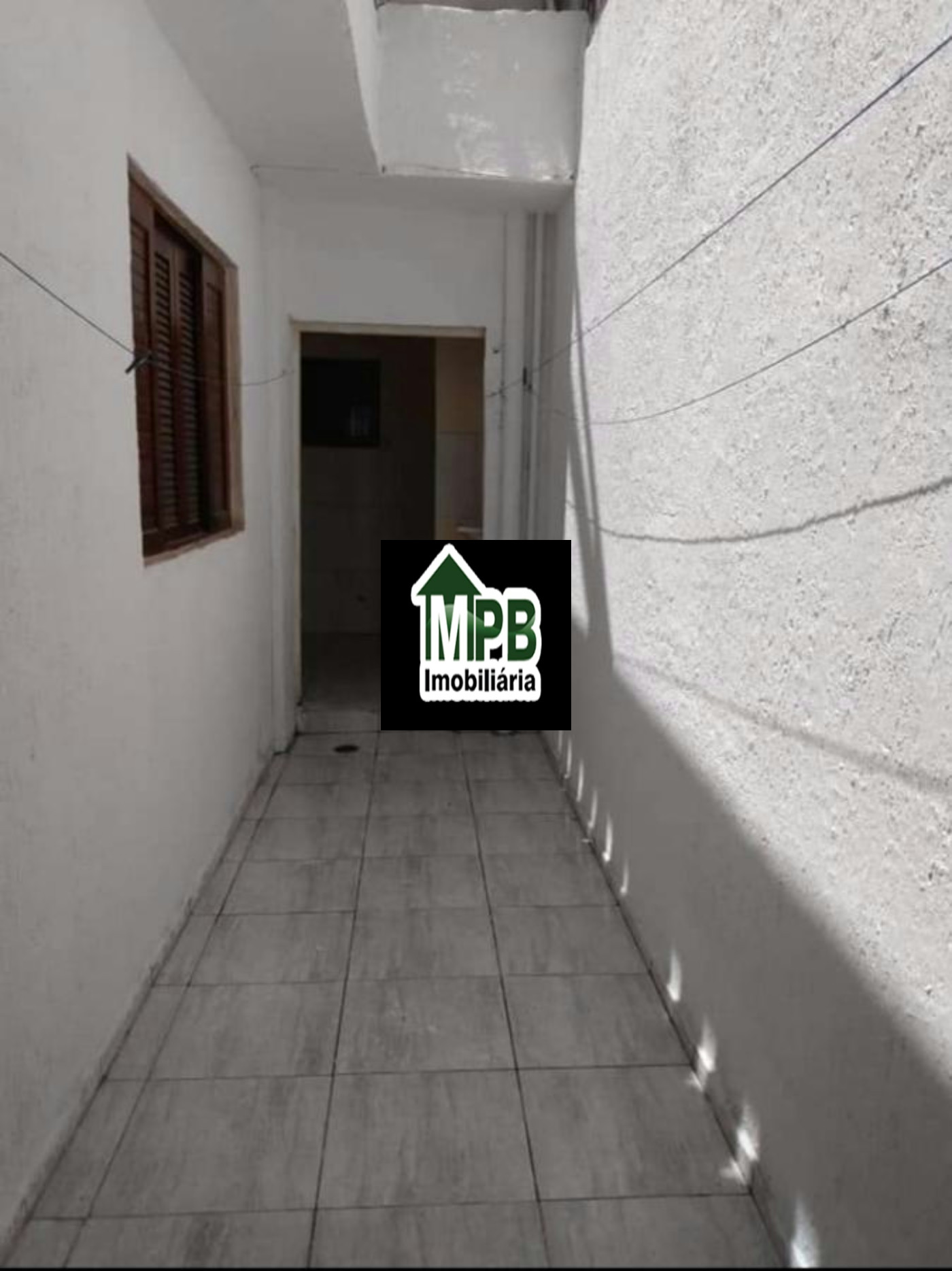 Sobrado à venda com 4 quartos, sendo 1 suíte, em Jardim Santa Cecilia, Sorocaba, SP
