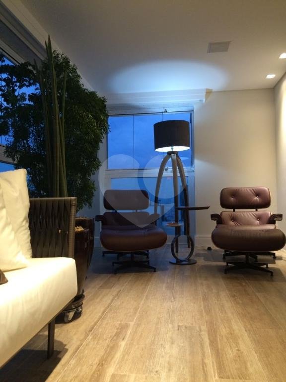 Apartamento à venda com 3 suítes em Vila Gomes Cardim, São Paulo, SP