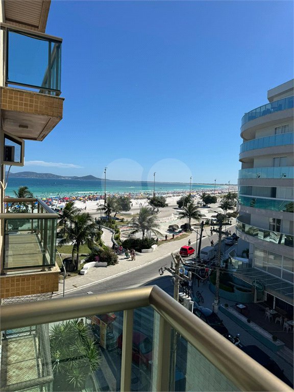 Apartamento à venda com 3 quartos, sendo 1 suíte, no Centro, Cabo Frio, RJ
