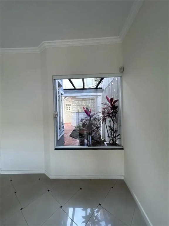 Sobrado à venda com 4 quartos, sendo 2 suítes, em Tremembé, São Paulo, SP