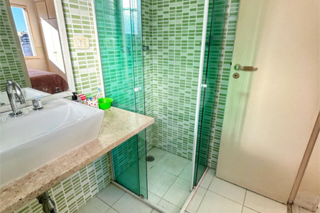 Apartamento à venda com 3 quartos, sendo 1 suíte,  em Indianópolis, São Paulo, SP