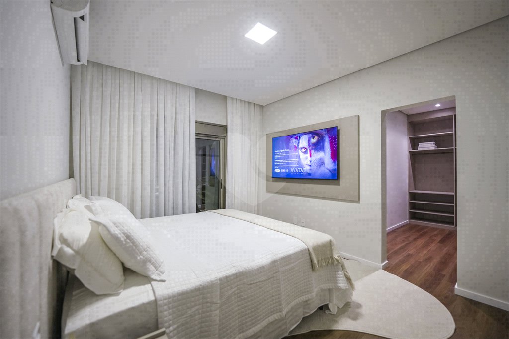 Casa à venda com 4 suítes no condomínio Alphaville Nova Esplanada 4, Votorantim - SP