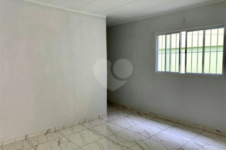 Casa à venda com 4 quartos em Chácara Inglesa, São Paulo, SP