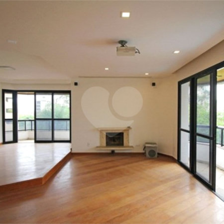 Apartamento à venda com 4 quartos, sendo 3 suítes, em Vila Suzana, São Paulo, SP