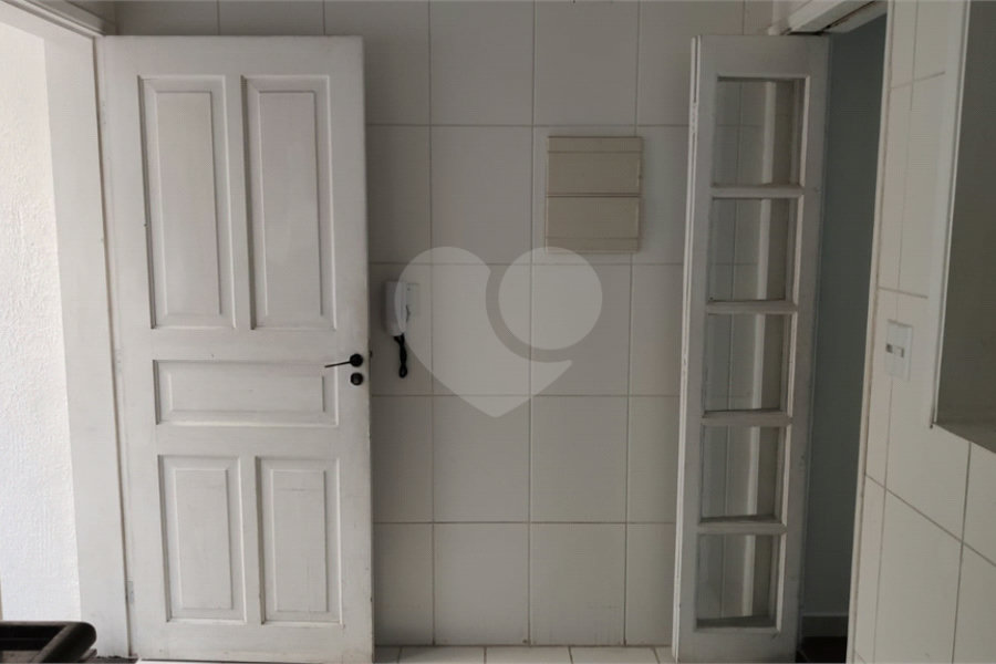 Casa à venda com 2 suítes no condomínio Village Palmas, São Paulo - SP