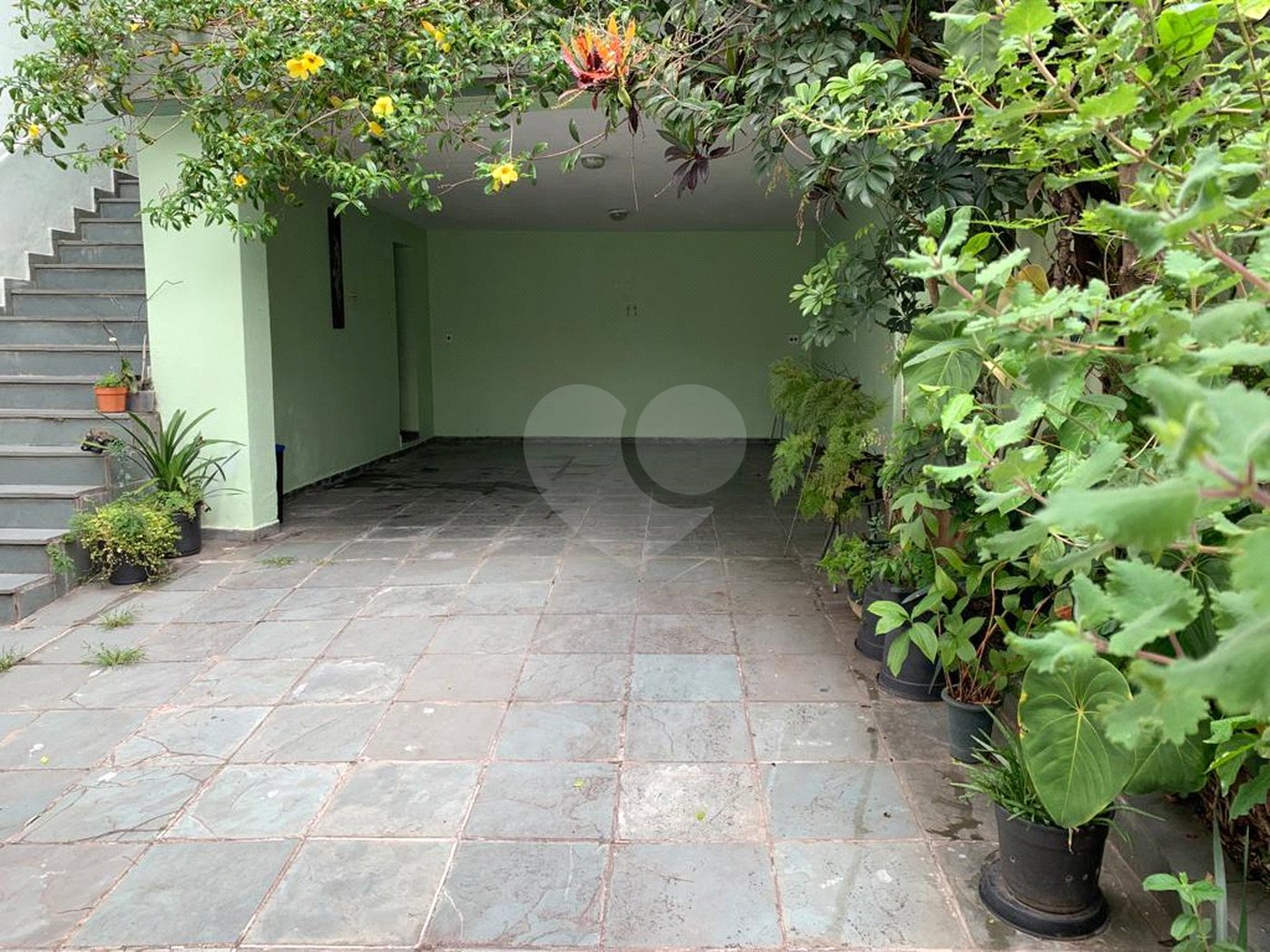 Casa à venda com 3 quartos, sendo 1 suíte,  em Bosque da Saúde, São Paulo, SP