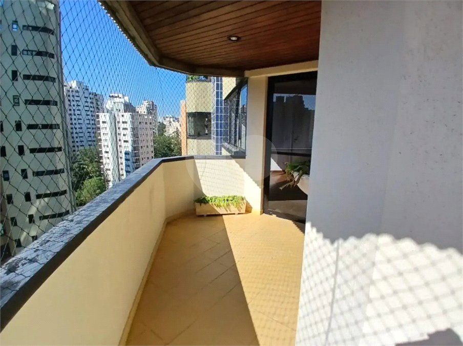 Apartamento à venda com 3 quartos, sendo 1 suíte, em Jardim Sul, São Paulo, SP