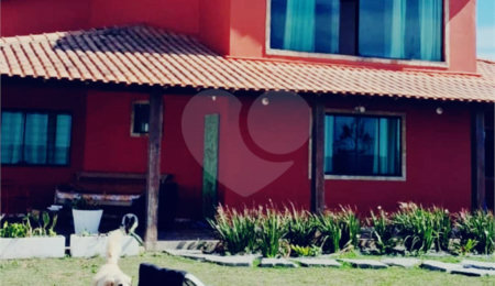 Casa à venda com 5 quartos, sendo 2 suítes,  em Long Beach (tamoios), Cabo Frio, RJ