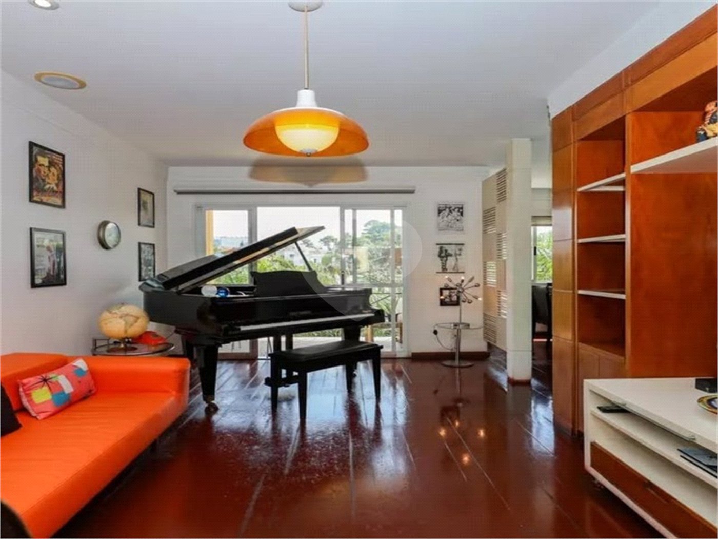 Casa à venda ou para alugar com 4 quartos, sendo 2 suítes, no condomínio Palmeiras Imperiais Private House, São Paulo - SP