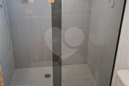 Casa em condomínio à venda com 4 quartos, sendo 2 suítes, no Centro, Bom Jesus dos Perdões, SP