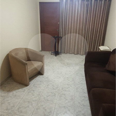 Sobrado à venda com 2 quartos em Jardim das Esmeraldas, São Paulo, SP