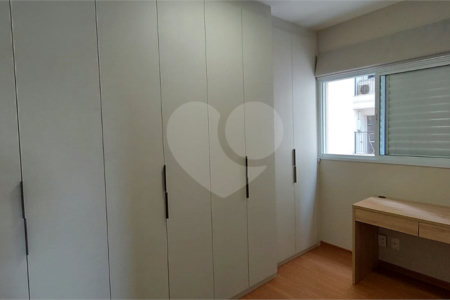 Apartamento à venda com 3 quartos, sendo 1 suíte, em Parque Campolim, Sorocaba, SP