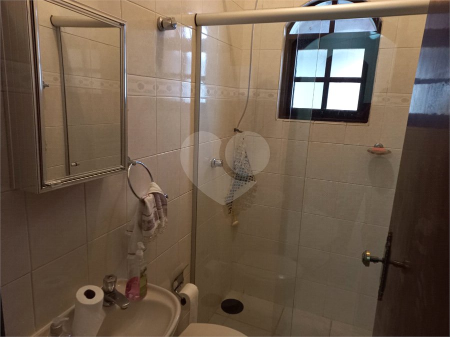 Sobrado à venda ou para alugar com 4 quartos, sendo 1 suíte,  em Barro Branco (zona Norte), São Paulo, SP
