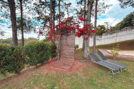 Casa à venda com 3 quartos, sendo 1 suíte,  em Chácara São João, Carapicuíba, SP