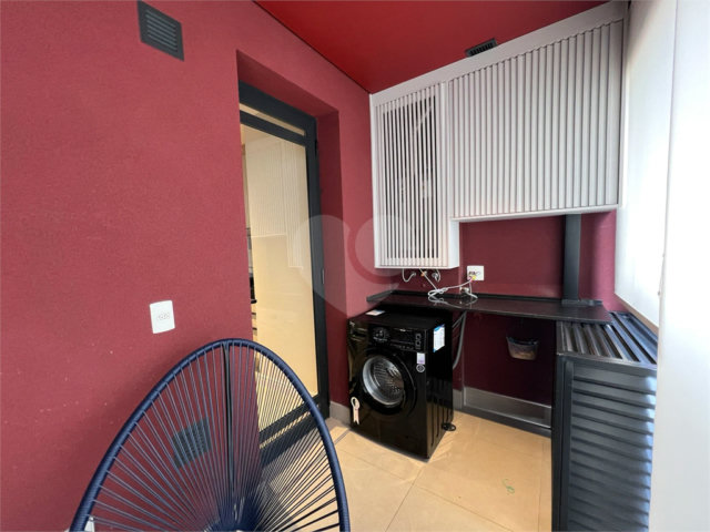 Apartamento para alugar com 2 quartos, sendo 1 suíte,  em Pinheiros, São Paulo, SP