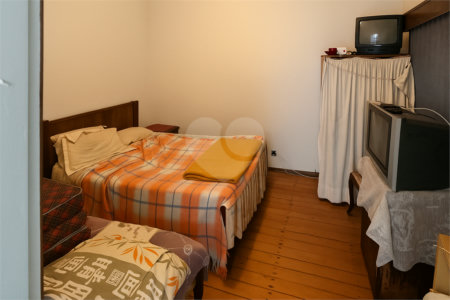 Casa à venda com 6 quartos em Vila Maria, Itapetininga, SP