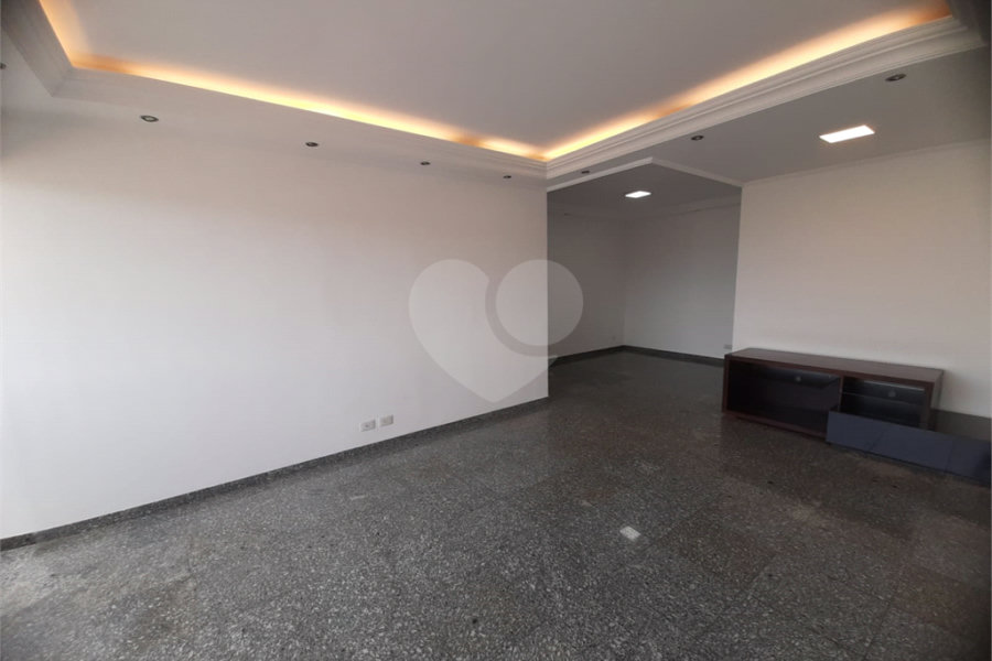 Apartamento à venda com 3 quartos, sendo 1 suíte, em Santana, São Paulo, SP