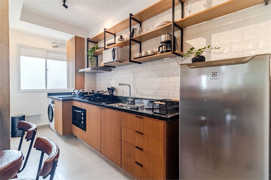 Apartamento à venda com 2 quartos, sendo 1 suíte, em Liberdade, São Paulo, SP