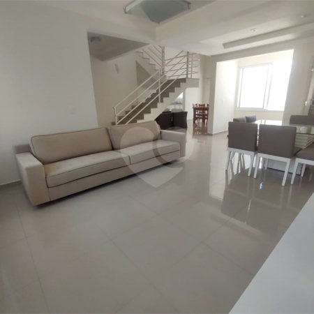 Casa à venda com 3 suítes no condomínio Villaggio Capriccio, Louveira - SP