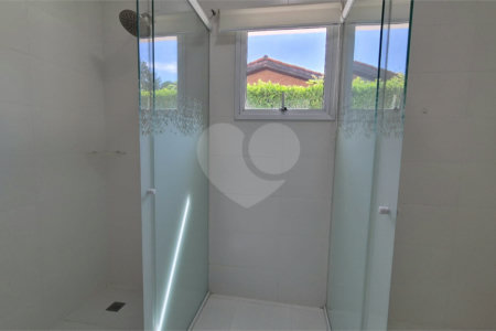 Casa à venda com 5 suítes no condomínio Lago Azul 1, Araçoiaba da Serra - SP