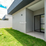 Casa térrea à venda com 3 quartos, sendo 1 suíte, no condomínio Flores da Usina, Atibaia - SP
