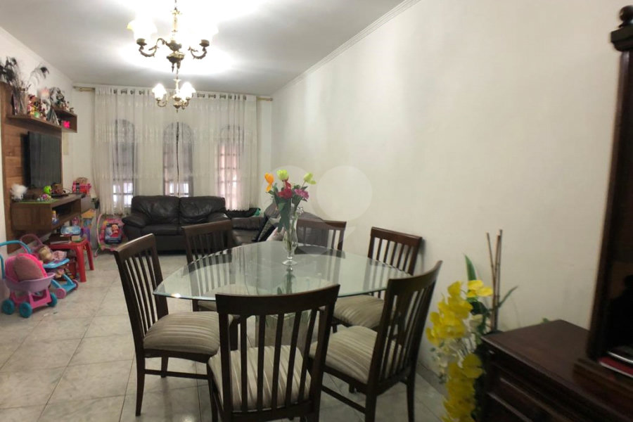 Sobrado à venda com 3 quartos, sendo 1 suíte, em Jaçanã, São Paulo, SP