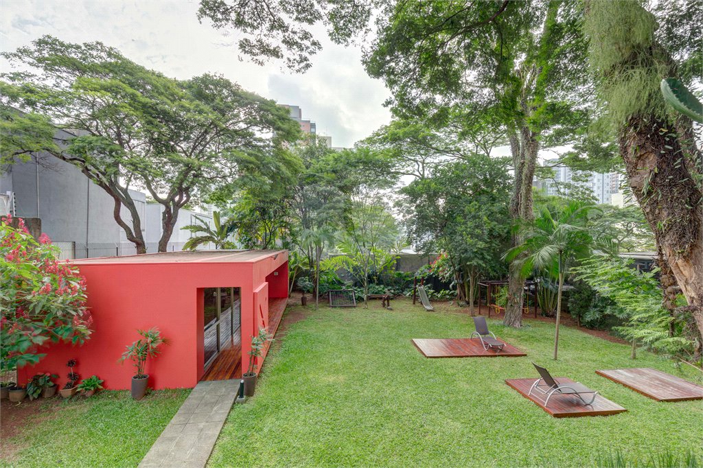 Apartamento à venda ou para alugar com 2 quartos, sendo 1 suíte, em Alto da Boa Vista, São Paulo, SP