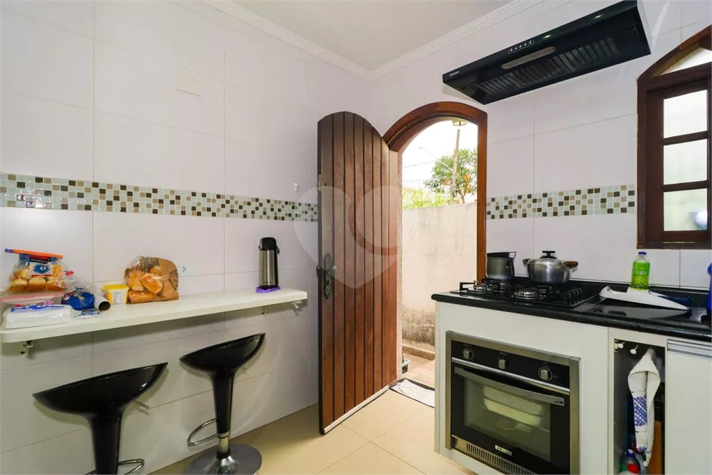 Casa à venda com 2 quartos, sendo 1 suíte, em Lar São Paulo, São Paulo, SP