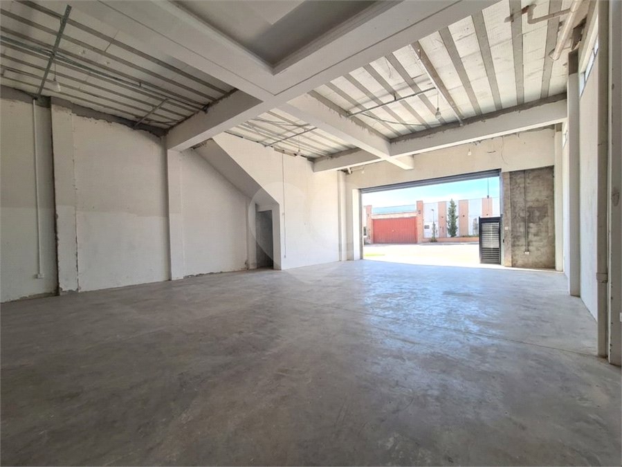Salão Comercial para alugar em Vila Eldorado, Itapetininga, SP