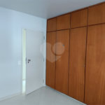 Apartamento à venda com 3 quartos, sendo 1 suíte, em Moema, São Paulo, SP