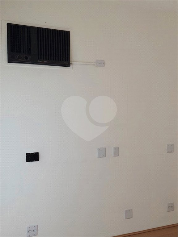 Apartamento à venda com 1 suíte em Vila Suzana, São Paulo, SP