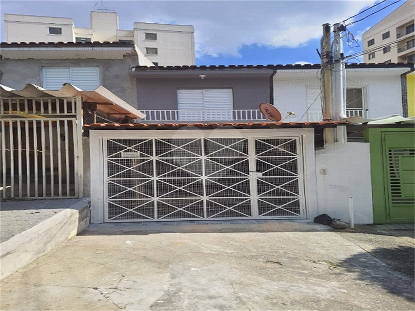 Sobrado à venda com 2 quartos em Vila Romero, São Paulo, SP