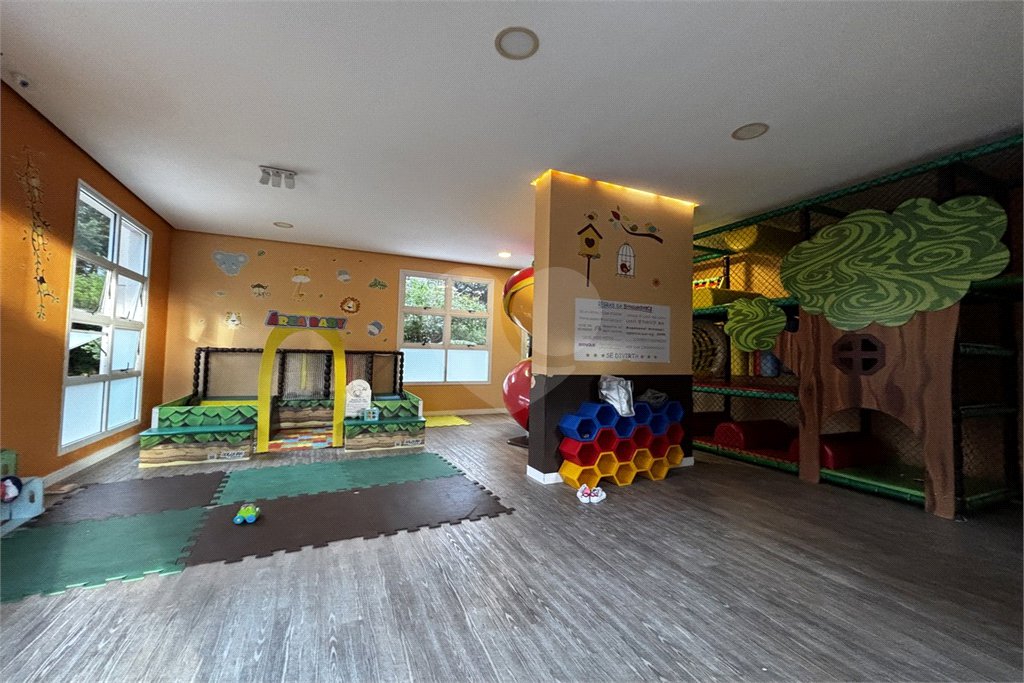 Apartamento para alugar com 3 suítes em Vila Romana, São Paulo, SP