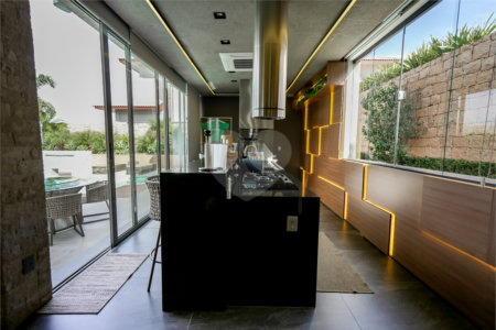 Casa à venda com 5 suítes no condomínio Plaza Athénee, Itu - SP
