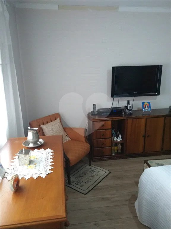 Sobrado à venda com 2 quartos, sendo 1 suíte, em Vila Gustavo, São Paulo, SP