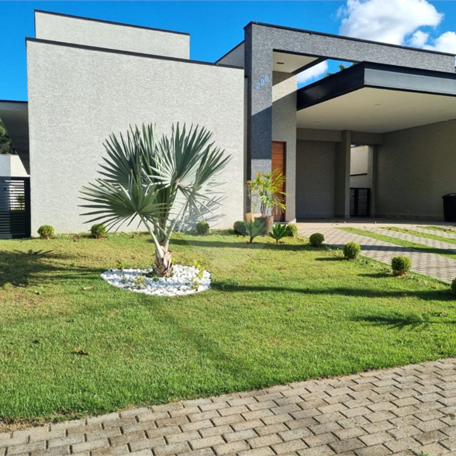 Casa à venda com 4 suítes no condomínio Figueira Garden, Atibaia - SP