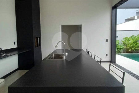 Casa à venda com 4 quartos, sendo 3 suítes, no condomínio Ibiti Reserva, Sorocaba - SP