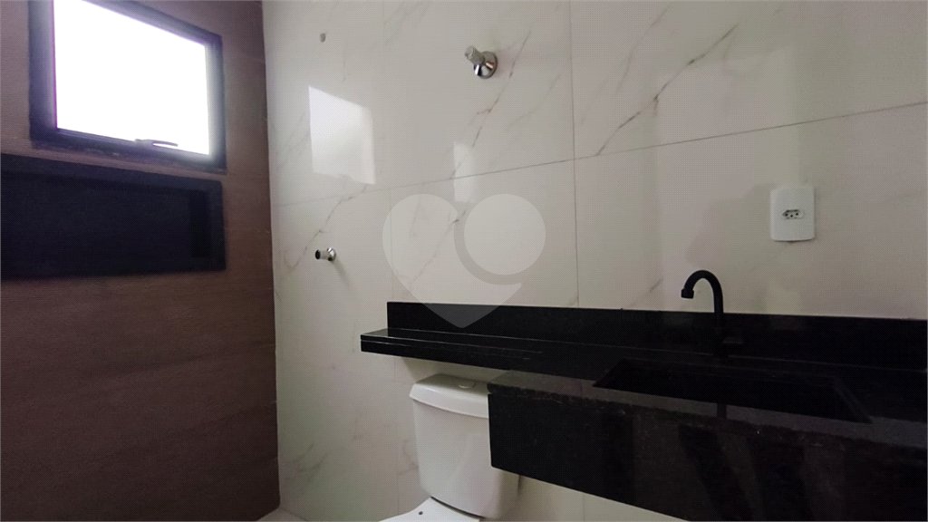 Casa à venda com 2 suítes no condomínio Residencial Paranaguá, São Paulo - SP