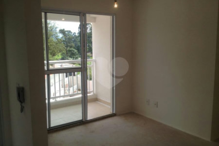 Apartamento à venda com 2 quartos, sendo 1 suíte, em Vila Andrade, São Paulo, SP