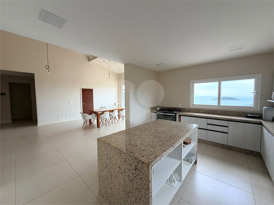 Casa à venda com 4 suítes em João Fernandes, Armação dos Búzios, RJ