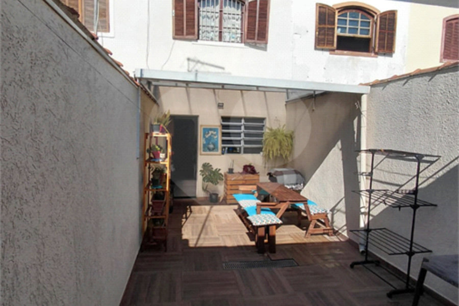 Sobrado à venda com 4 quartos, sendo 1 suíte, em Vila Nova Mazzei, São Paulo, SP