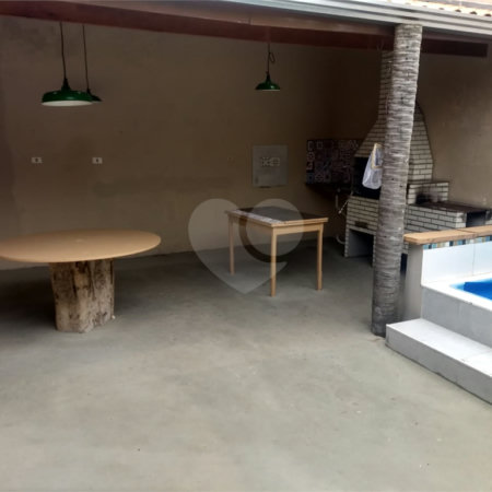 Casa à venda com 2 suítes em Bosque, Vinhedo, SP