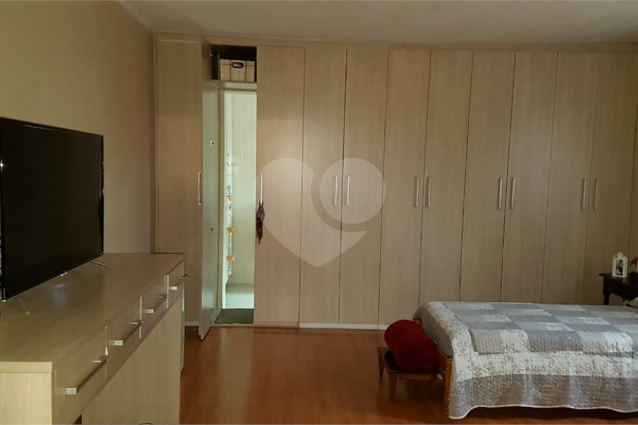 Sobrado à venda com 3 quartos em Vila Santa Terezinha (zona Norte), São Paulo, SP