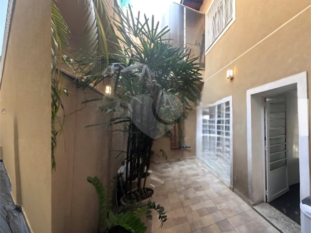 Sobrado à venda com 4 quartos, sendo 2 suítes,  em Jardim São Paulo(zona Norte), São Paulo, SP
